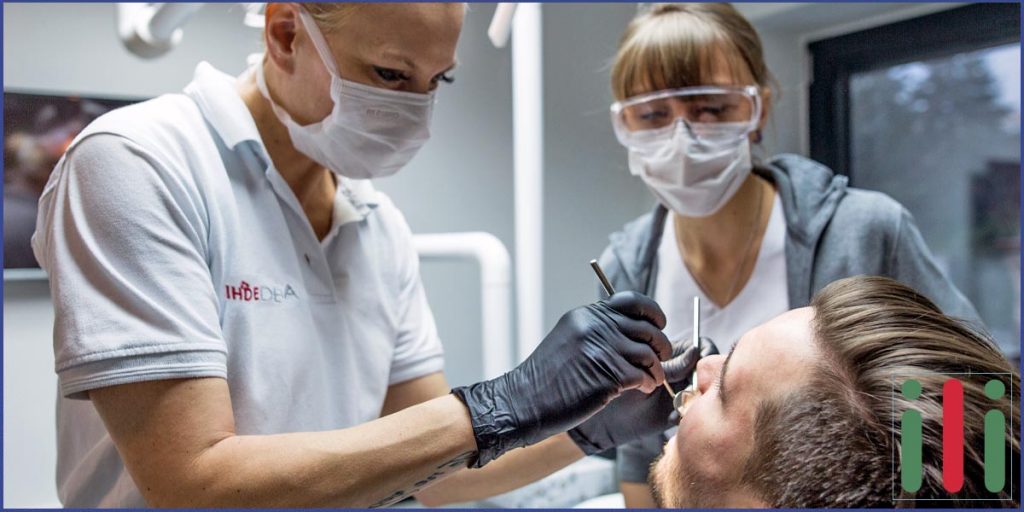 Egyfázisú Implantátum beültetés specialista - egyfázisú fogbeültetés garanciával